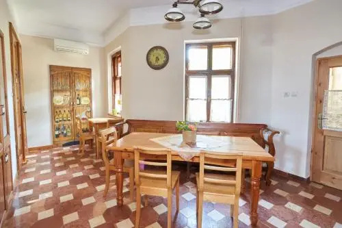 Vendégház Sarokház