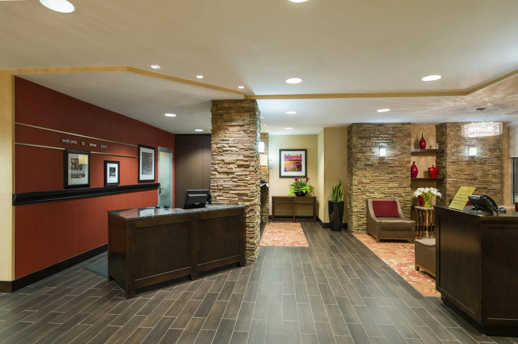 Hampton Inn Manhattan - Times Square South
