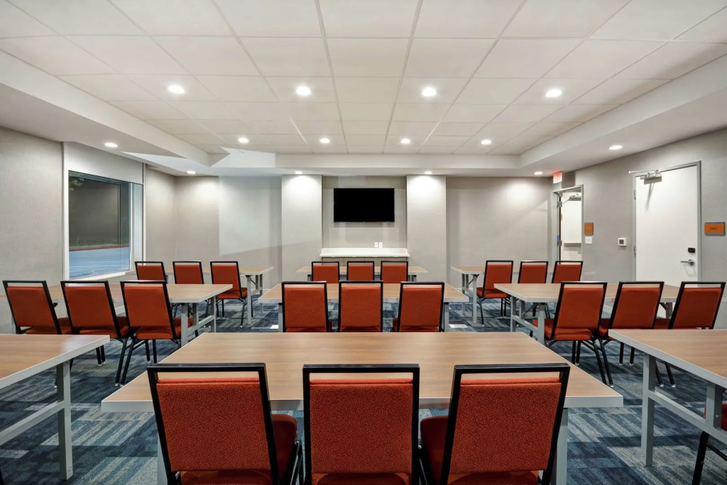 Home2 Suites Houston Westchase