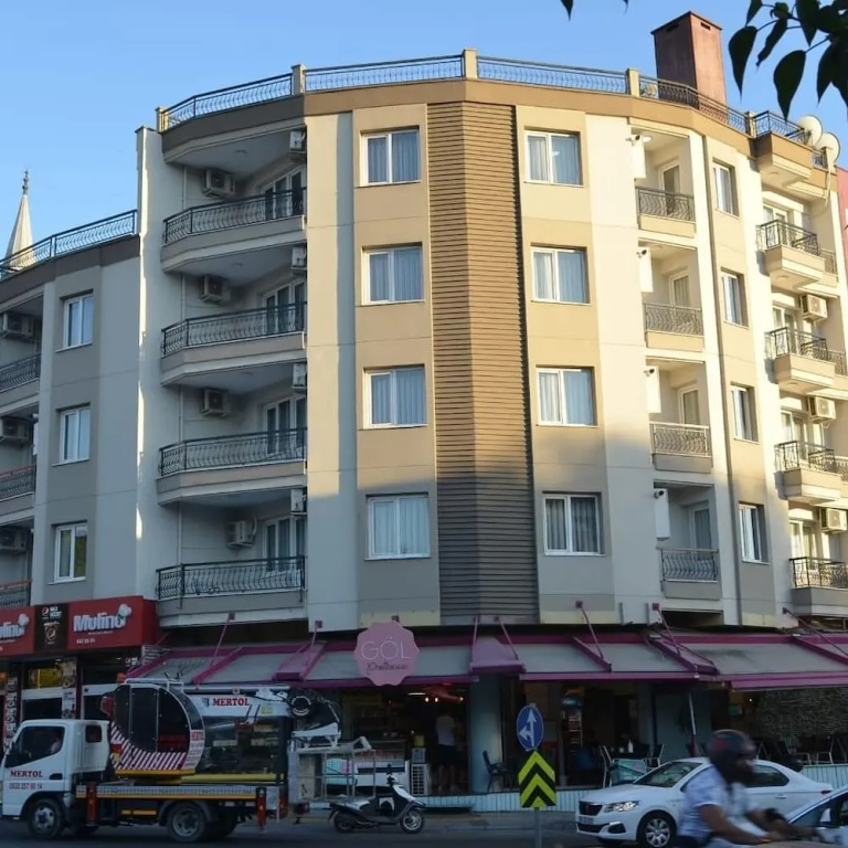 YAŞAM HOTEL