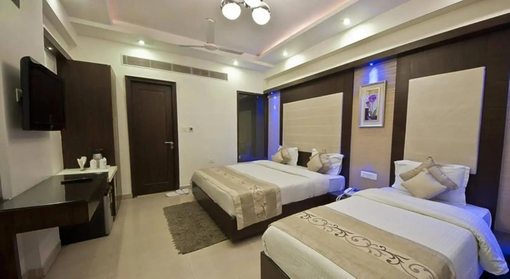 Hotel The Pearl - Newly Renovated in City Centre