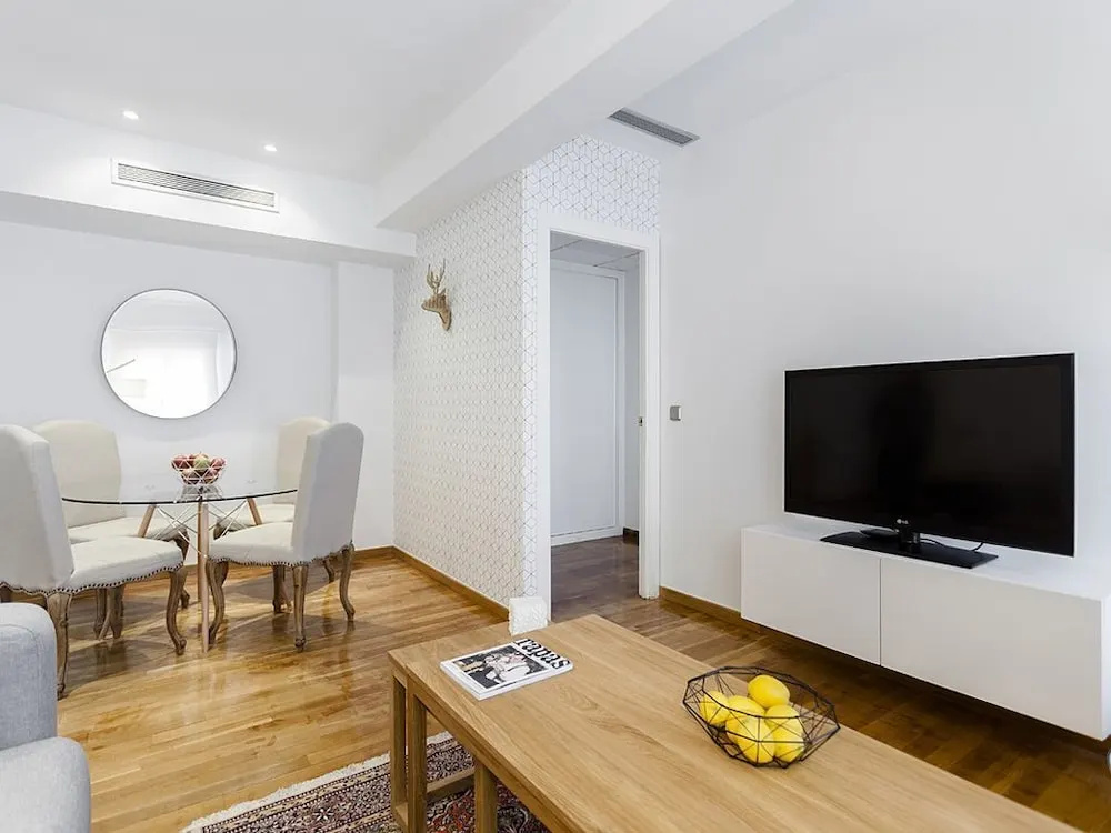 Principe de Vergara Apartment