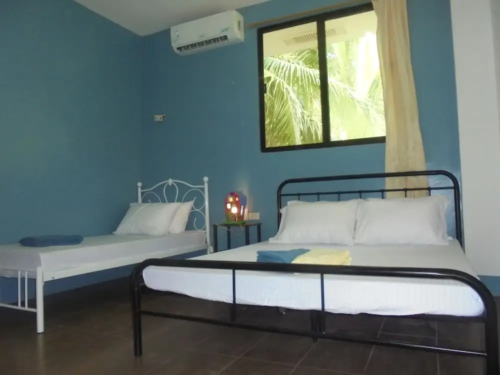 Mayas Guesthouse