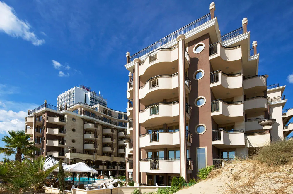 Golden Beach Hotel