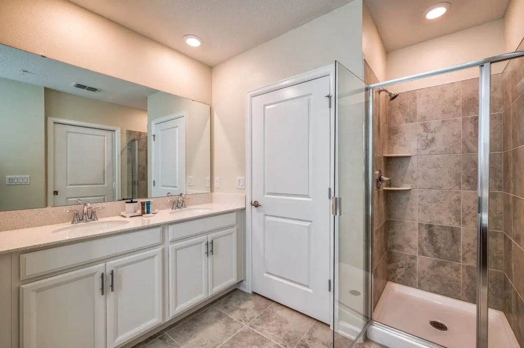 Wonderful Home with game room near Disney