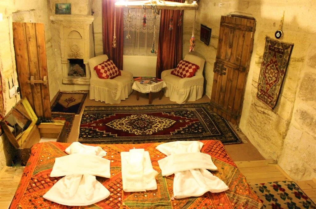Natureland Cave Hotel