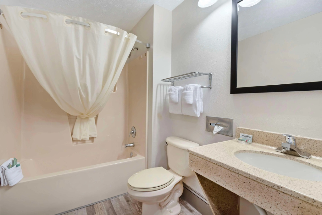 Best Western Magnolia Inn and Suites
