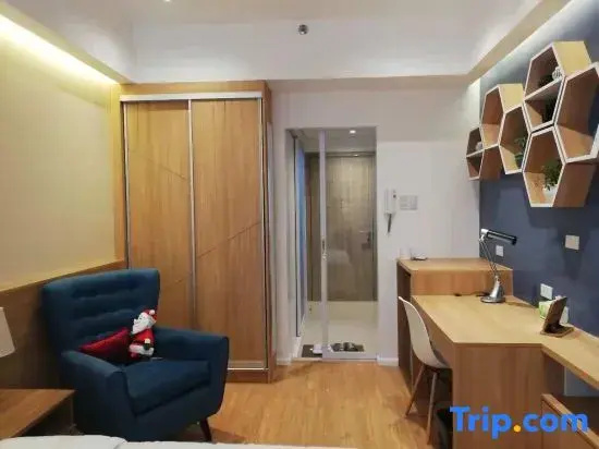 Modern Studio Condo - Shore near MOA 403