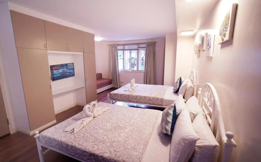 1775 Adriatico Suites