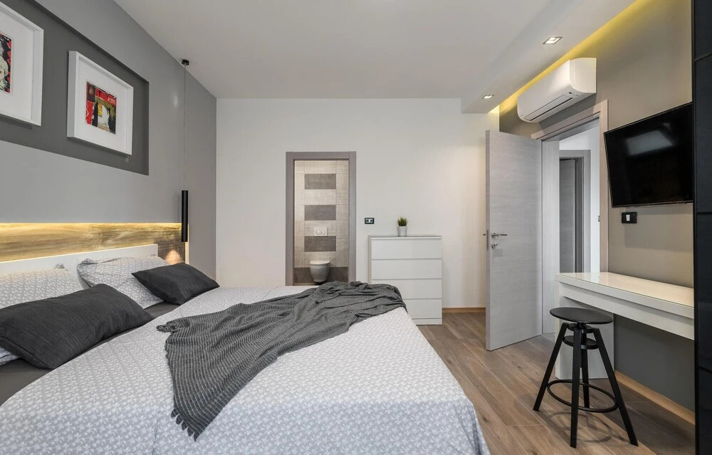Amazing Home In Medulin With Wifi