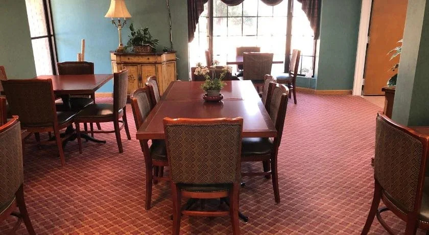 Delta Inn
