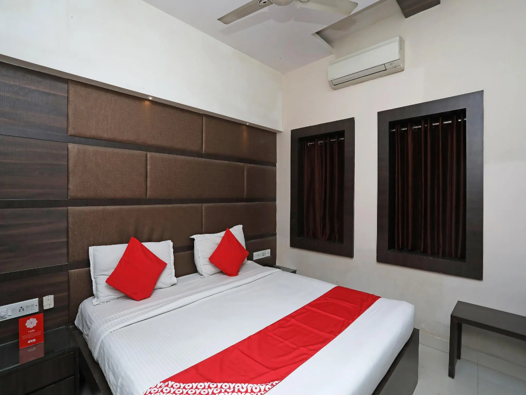 Hotel O South Fern