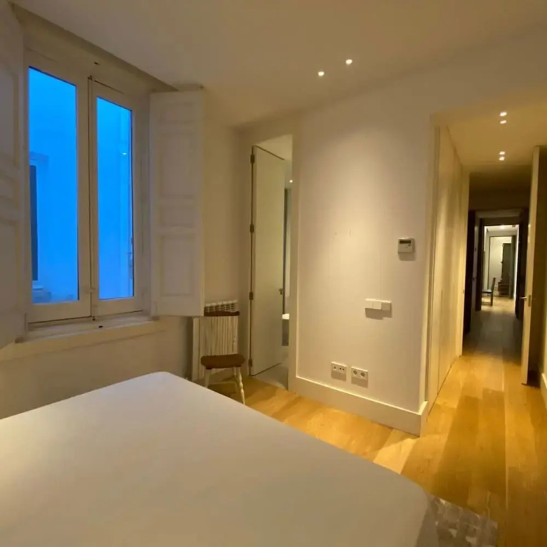 The Pelayo Majestic Luxury 3 Bedroom in Chueca