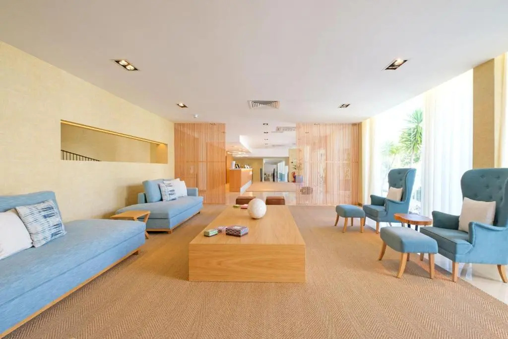 Malibu Foz Hotel - La Maison Younan