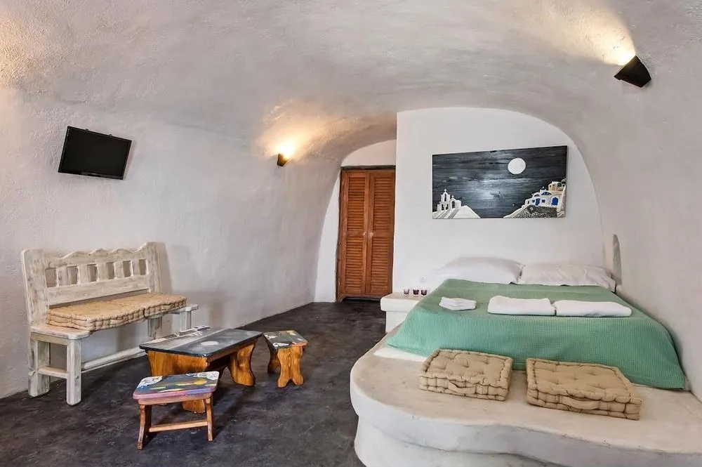 Gemini Cave