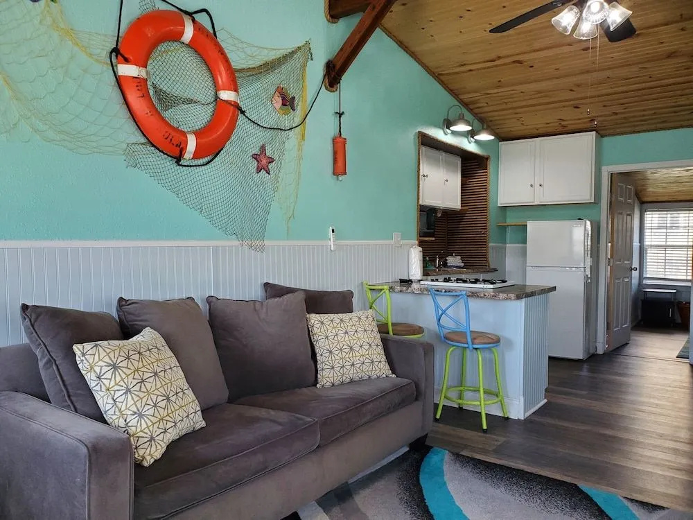 Nautical That One Apartment Near City Attractions by Redawning