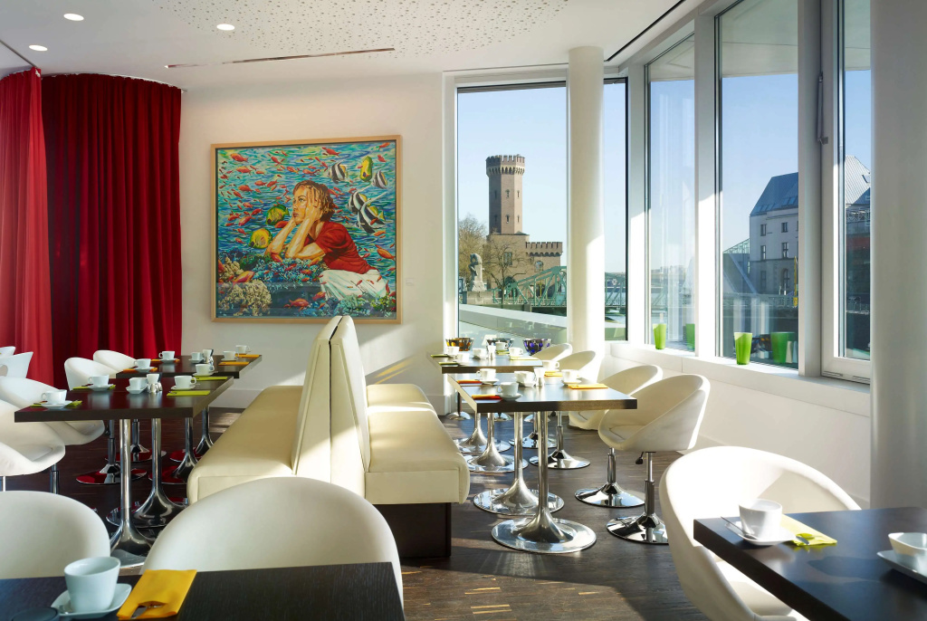art'otel cologne, Powered by Radisson Hotels