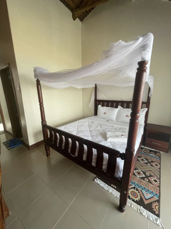 Katurum Kidepo lodge