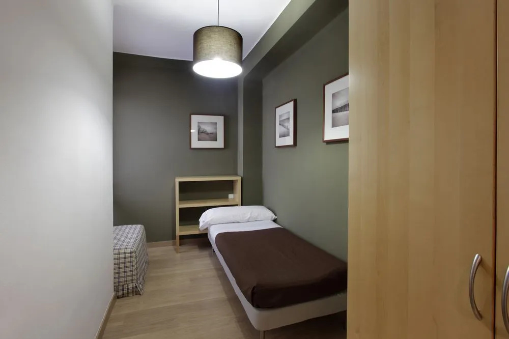 Fisa Rentals Aribau Apartments