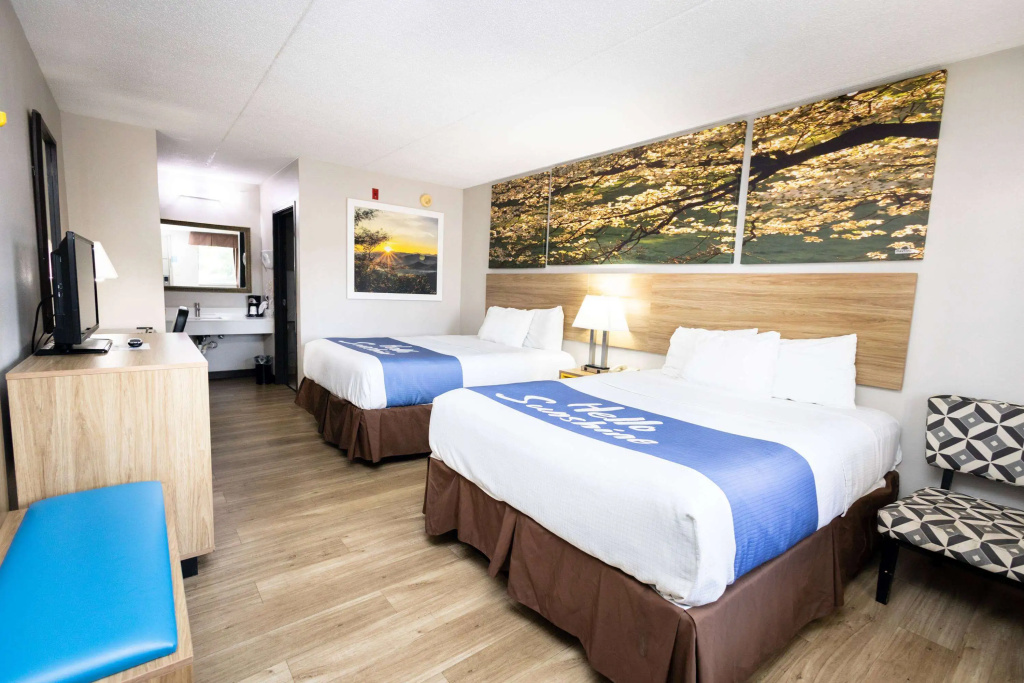 Days Inn by Wyndham Dayton Huber Heights Northeast