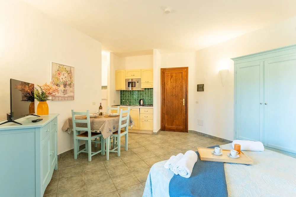 Tranquile Palau Green Village Studio Prem 2 person plus possible extra Child-Bed
