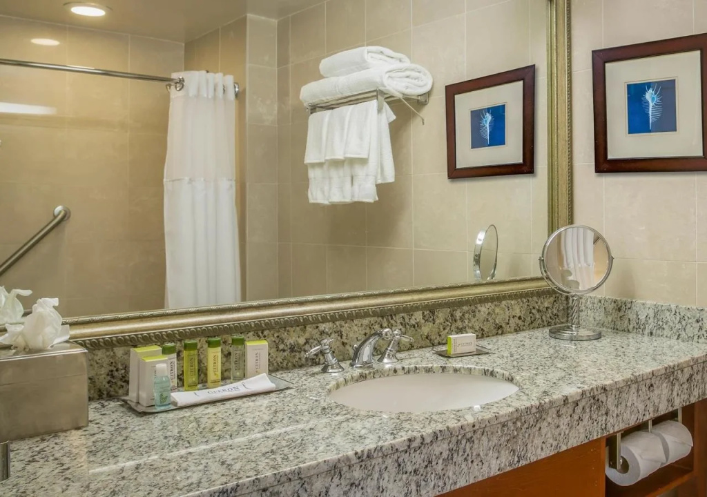 DoubleTree by Hilton Hotel Miami Airport & Convention Center