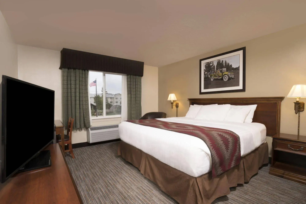 Yellowstone Park Hotel