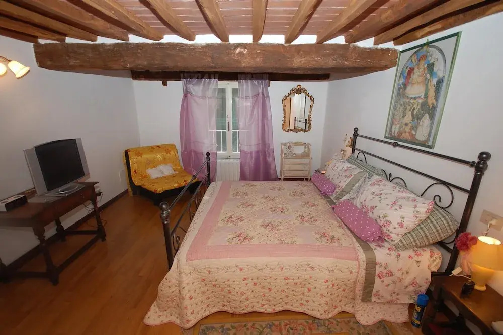 Apartment in Lucca Near Historic City Walls