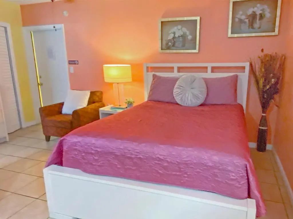 Bella Sirena Inn