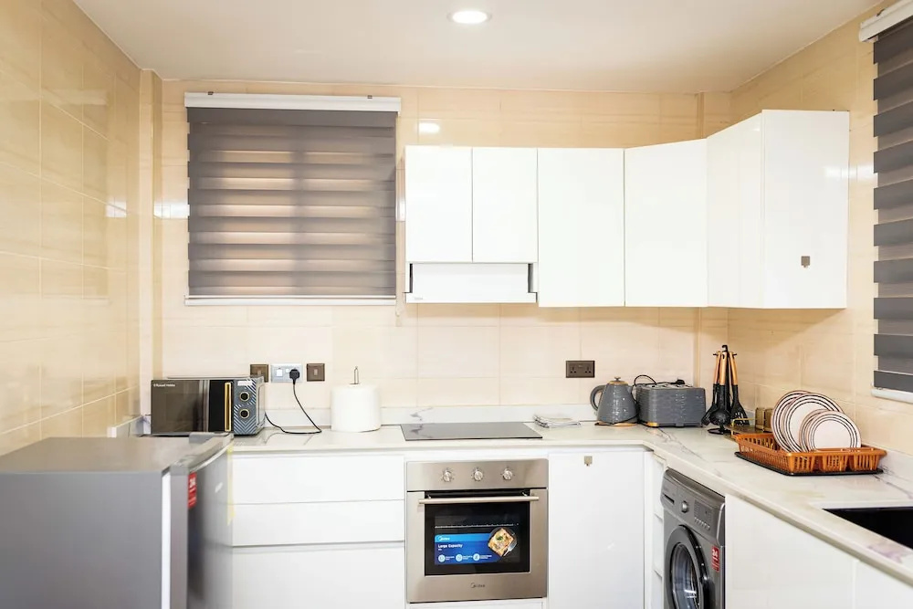 Libi Apartment-BlueWaters Property