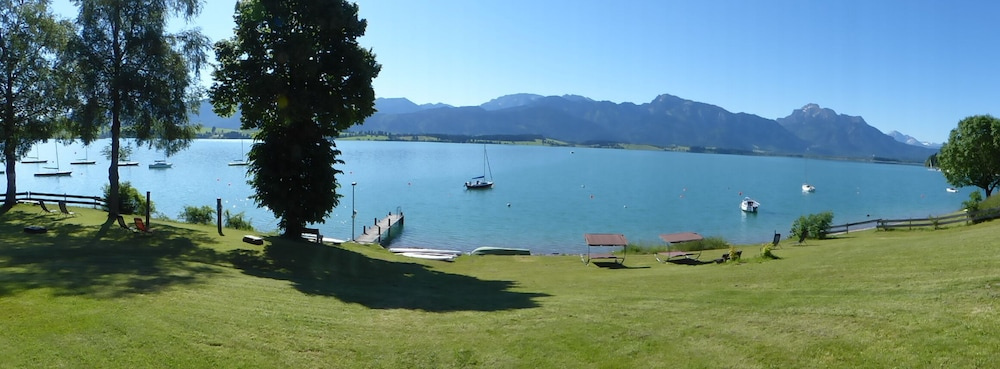 Seehotel und Appartements Schnöller