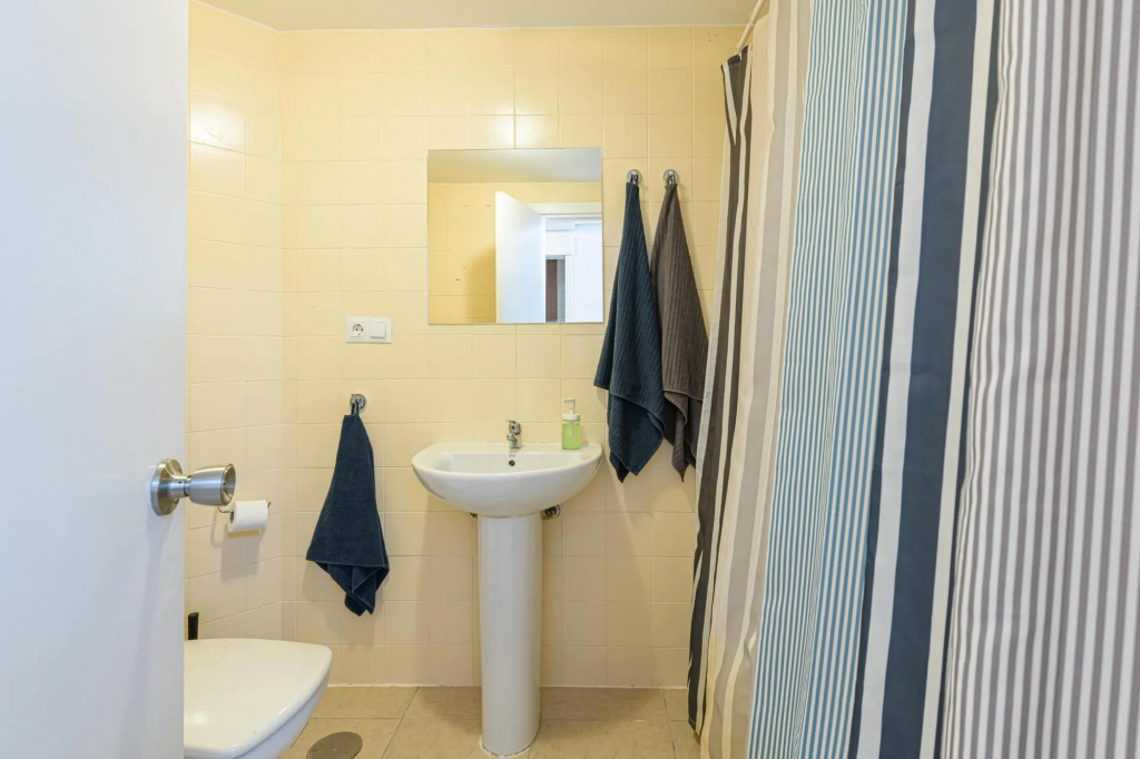 EL NOGAL - Fantastic studio in the center of Torremolinos. Free WIFI.