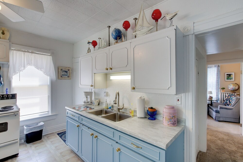 Eclectic Manitowoc Vacation Rental Near Marina!