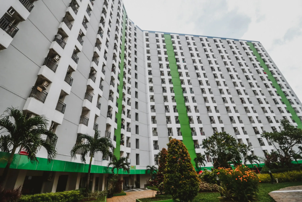 RedLiving Apartemen Green Lake View Ciputat - Pelangi Rooms Tower E
