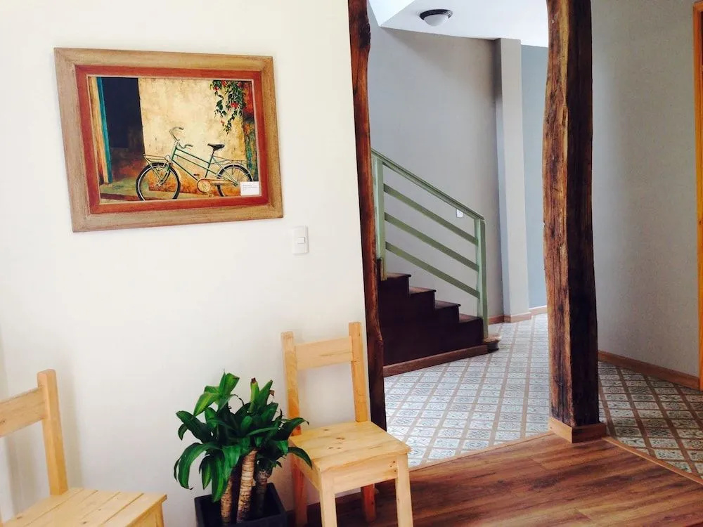 San Rocke House Hotel