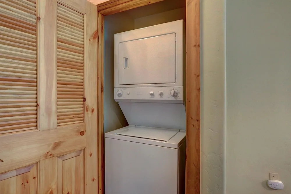 Mountain Thunder 202 2 Bedroom Townhouse by Redawning