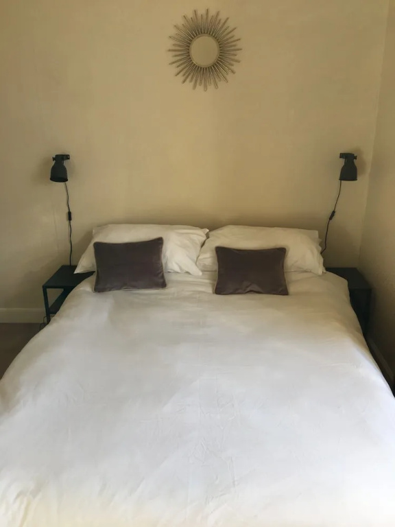 Flat In Stockbridge