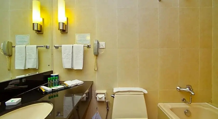 Dynasty Hotel