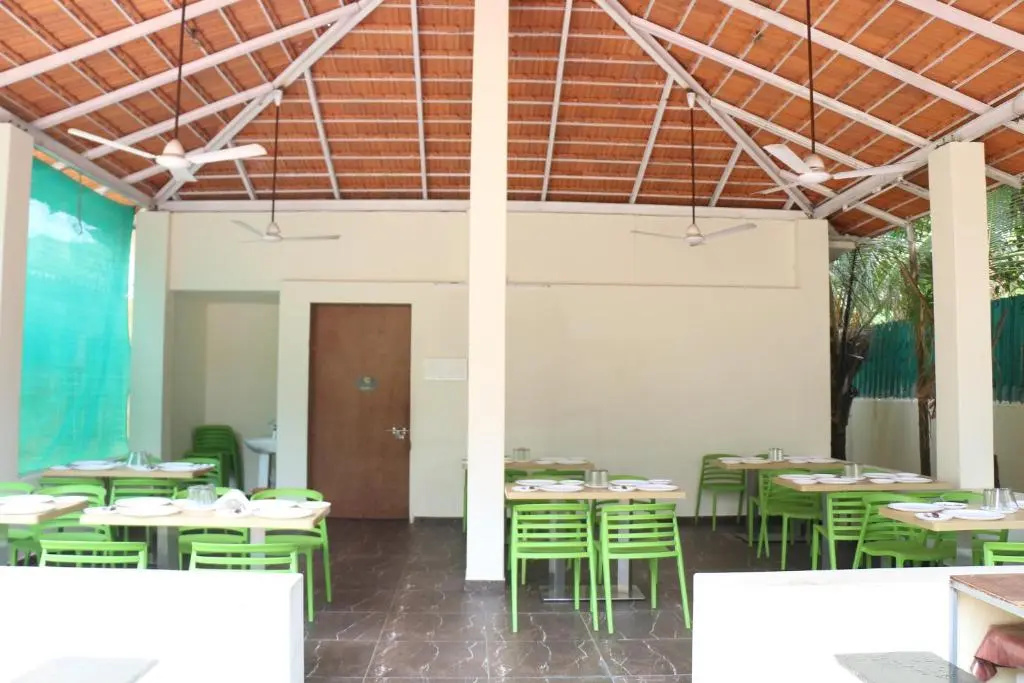 Tarkarli Niwas Nyahari