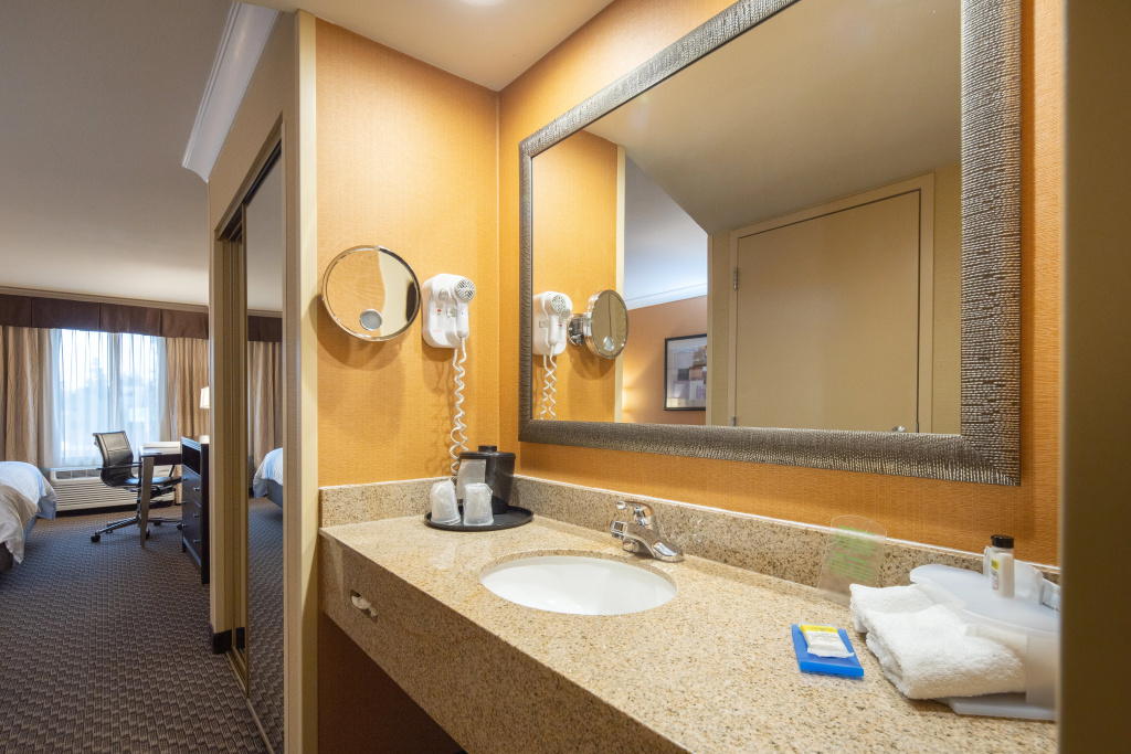 Holiday Inn Express Castro Valley - I-580 by IHG