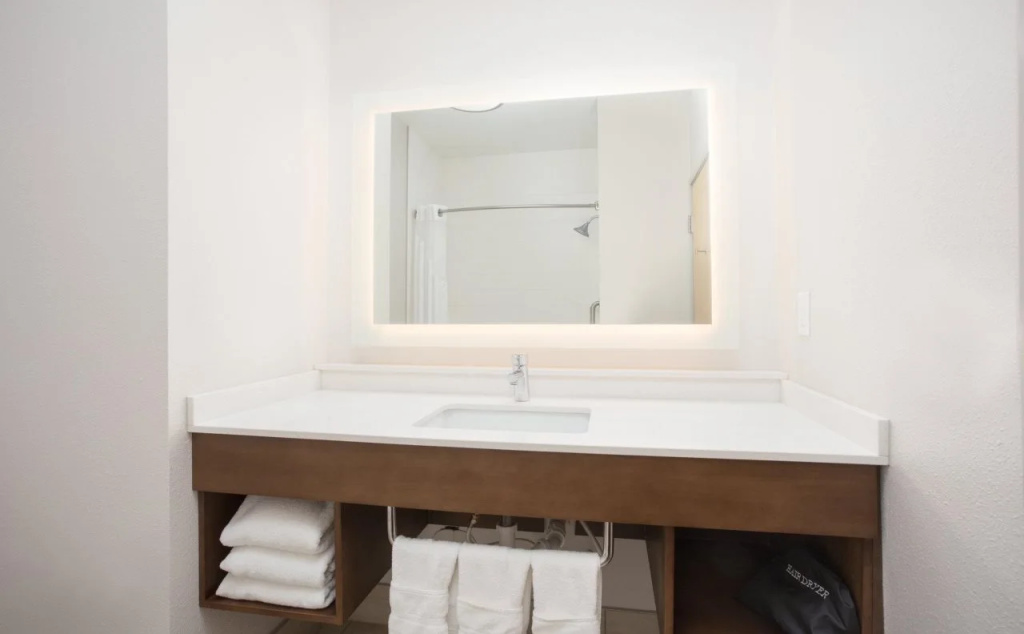 Holiday Inn Express & Suites Amarillo by IHG