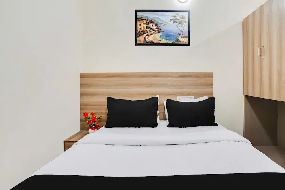 Hotel Stay Bliss HSR