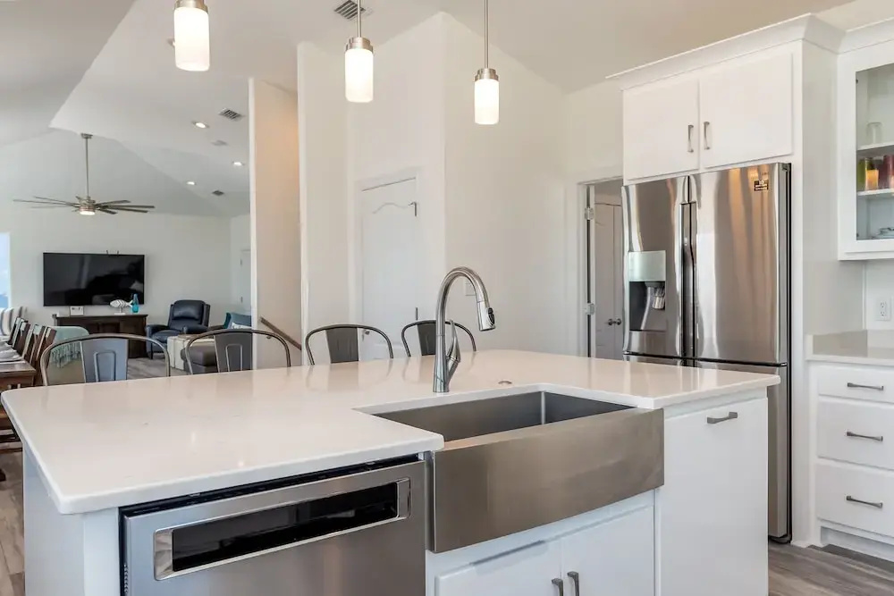 Moasis - Once In A Lifetime Views - 3 Master Suites - Room For Everyone! Make Memories At Moasis! 6 Bedroom Home by RedAwning