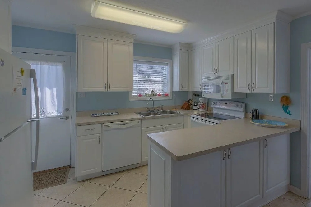 Great Beach Escape Apartment 4 Bedroom