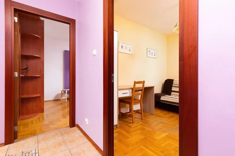 Apartment Wyspowa Warsaw by Renters