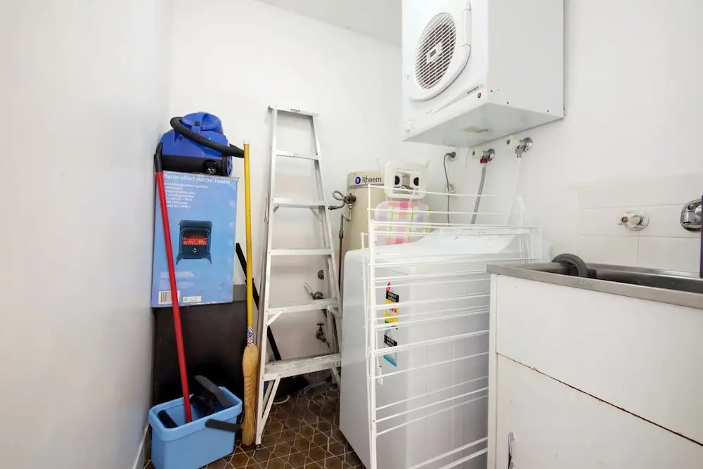 Villa Ellisa, Unit 1/10 Columbia Close