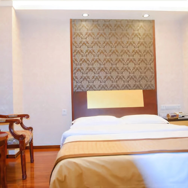 Xinyue Business Hotel