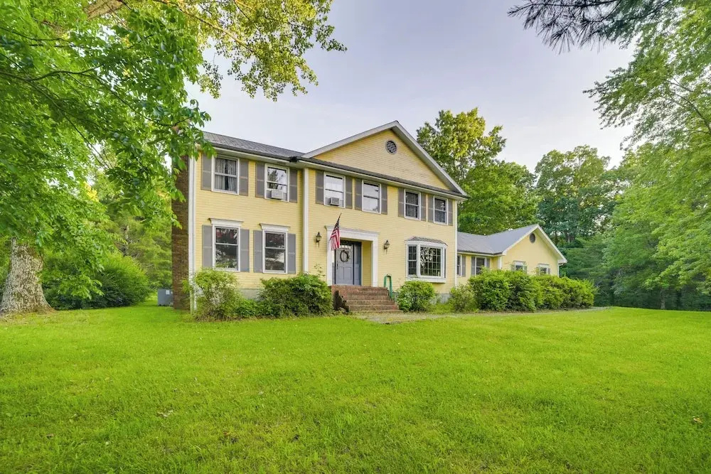 Dayton Home w/ Pool & Deck on 37 Private Acres!