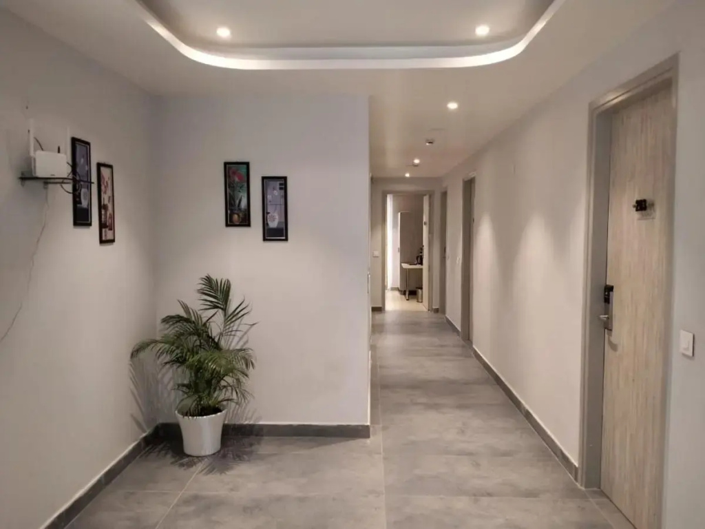 Hotel Kailash Plaza