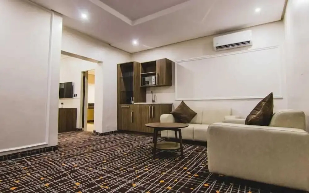 Misan Hotel